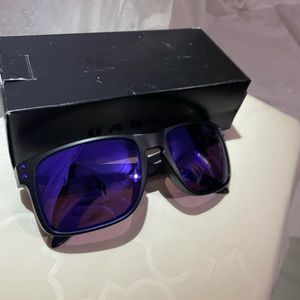 Oakley Holbrook Sunglasses
